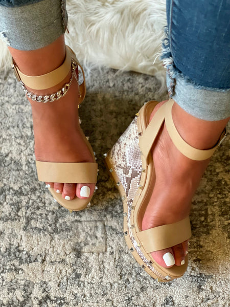 AYLA SNAKE PRINT WEDGES-NUDE